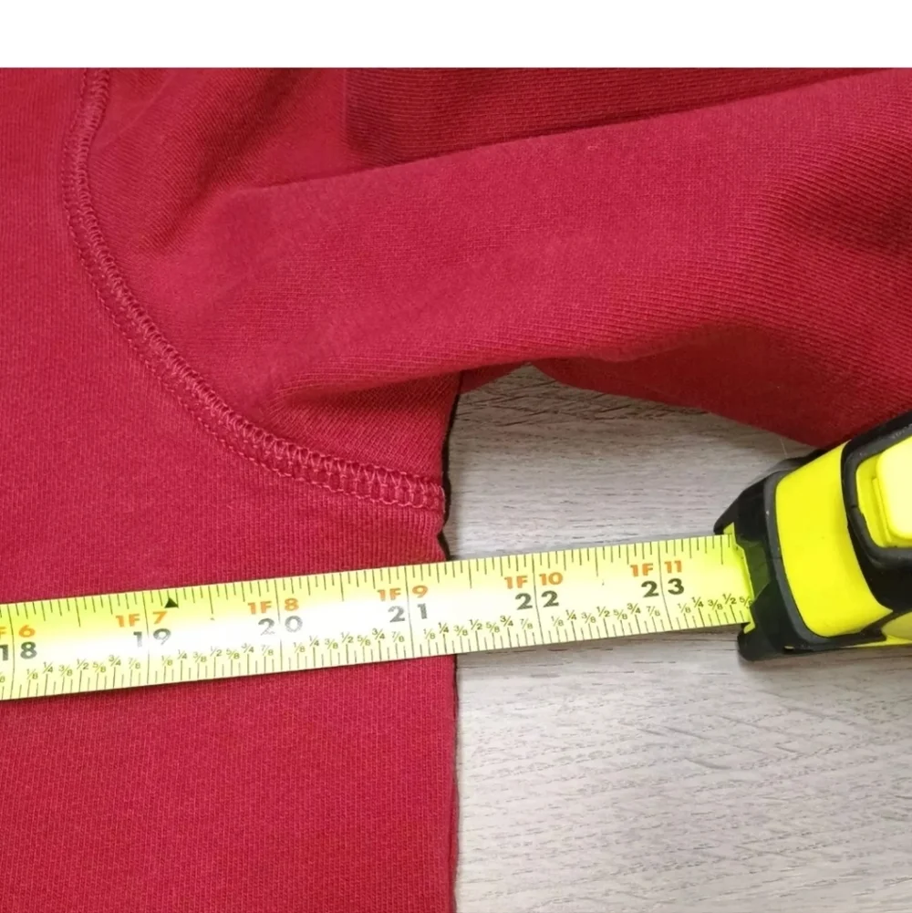 True Religion Red Maroon Pullover Pocket Logo Hoodie Sweatshirt Size Medium